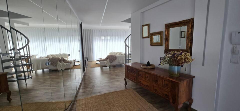 Iconik Design Apartments Aveiro Luaran gambar